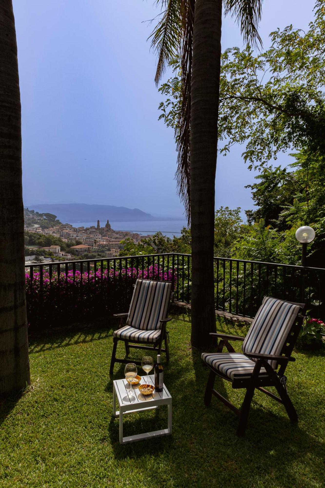 Villa Lilia Vietri Luaran gambar